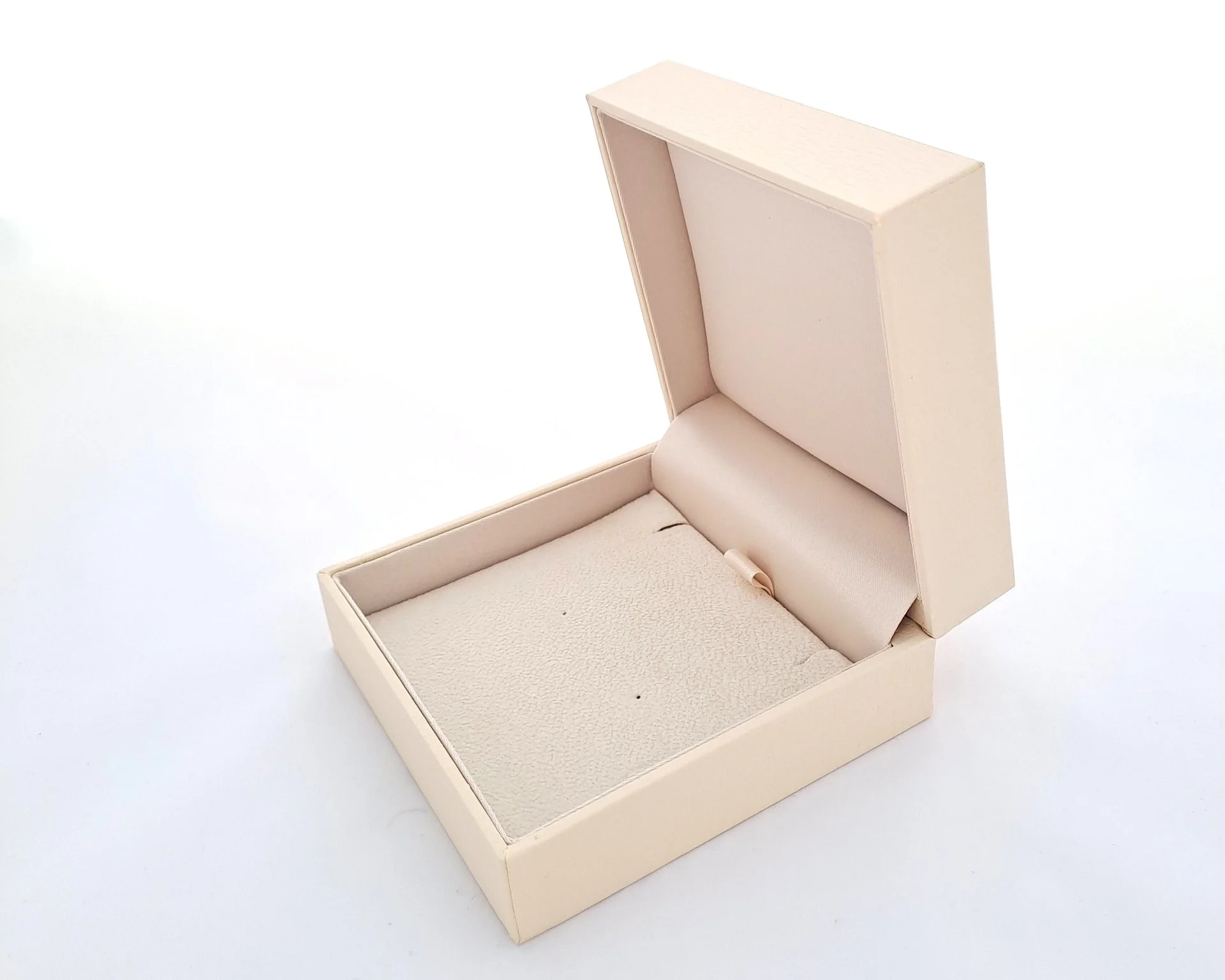 %D0%9A%D1%83%D1%82%D0%B8%D0%B9%D0%BA%D0%B0+%D0%B7%D0%B0+%D0%BA%D0%BE%D0%BC%D0%BF%D0%BB%D0%B5%D0%BA%D1%82